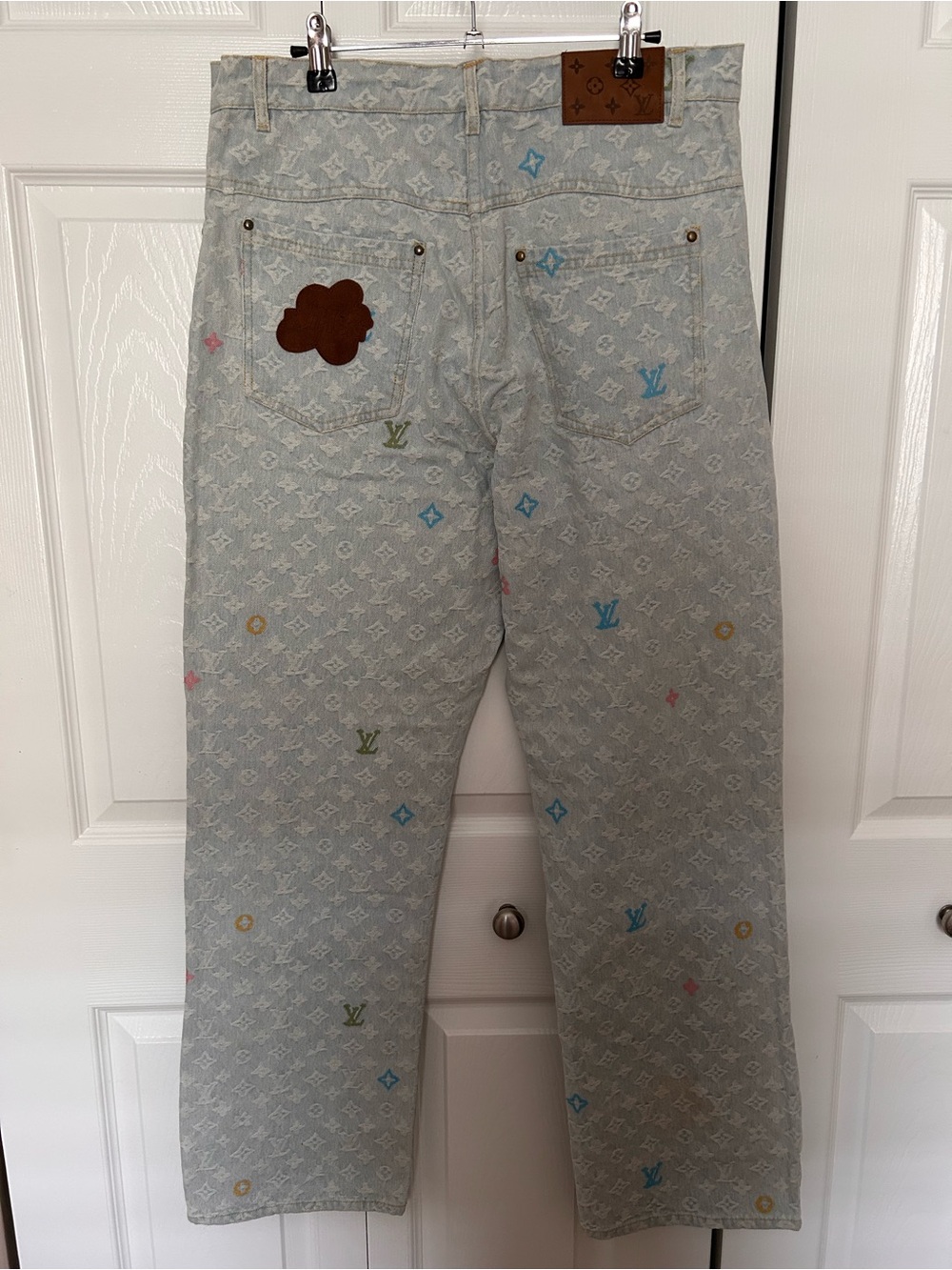 Louis Vuitton Monogram Women’s Jeans - Picture 4 of 12